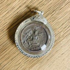 仁聞大師 2519年 綠度母自身 粉牌材質, 1個