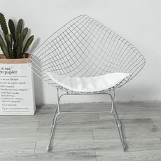 쿠쿠스토어 연철 북유럽 의자 네트 레드 등받이 식사 간단한 메이크업 골든 메탈 할로우 와이어 거실 가구