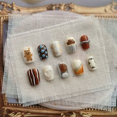 도쿄네일 10p 따뜻한 봄가을 네일팁 느낌있는 아트 브라운계열 실버 포인트 리본 하트 귀여운 느낌 네일팁 재사용 탈부착 가능