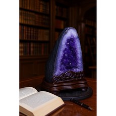 木型紫水晶洞 角紫白水晶花共生 天然紫水晶擺件 居家風水擺設, 紫水晶