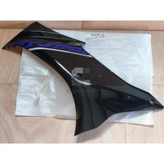 雅馬哈 YAMAHA R15 V4 導流罩 整流罩 BNH-XF836-00-P0 BNH-XF83G-00-P0 側殼 側蓋, 1個, 左邊