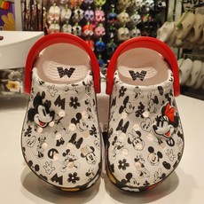 5층 크록스 미키오프코드 클로그 키즈 208866-100 nc평촌점