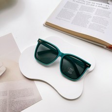 Q.M SHOP 五月新款-輕巧偏光矽膠彈性ins風兒童墨鏡 太陽眼鏡 輕量 檢驗合格 抗UV400 兒童偏光墨鏡