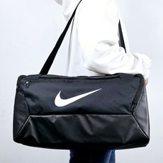 [백화점 정품] 나이키 브라질리아 팀 축구 더플백 스몰 41L 스포츠 운동가방 남녀공용 운동 헬스 필라테스 수영 축구 야구 여행 짐 가방, 1개