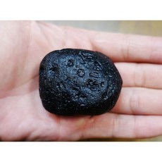 §能量礦石§ RIZALITE Tektite 菲律賓隕石 重140克 黑隕石 玻璃隕石 雷公墨 衝擊玻璃, Black