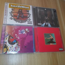 Kanye West 4張經典專輯CD套裝 全新未拆封 饒舌音樂, 如圖所示