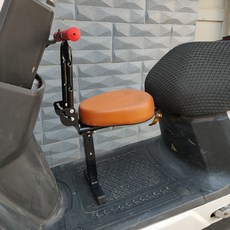 機車兒童座椅 兒童機車座椅 電動摩託車座椅 前置寶寶安全座椅 折疊加厚, 棕色哈雷折疊扶手