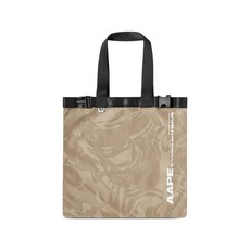베이프 카무플라주 패턴 토트 백