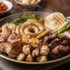 유비푸드 소곱창 모듬 860g 소스증정 (곱창+대창+막창+염통), 1개