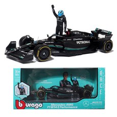 브라고 1:24 벤츠 AMG Petronas Team W14 E Performance 63번 머신 + 피규어 F1 모형, 1개