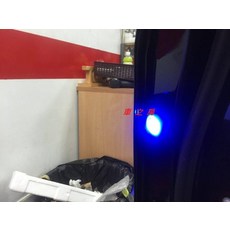車之房 2012-2016 CAMRY HYBRID 7代 專用 車門防撞警示燈 藍光版 凸透鏡設計, 1個