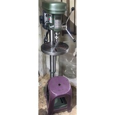 台灣老工廠 攻牙機 鑽孔機, 1HP鑽床