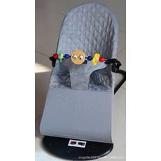 접이식 흔들 의자 침대 신생아침대 신생아, 연 그레이 다이아몬드+나무 구슬 장난감