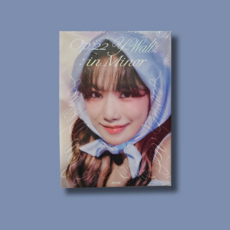 [포토북] 조유리 앨범 Op.22 Y-Waltz in Minor 싱글 2집 아웃사이드 인사이드, 단품(랜덤)