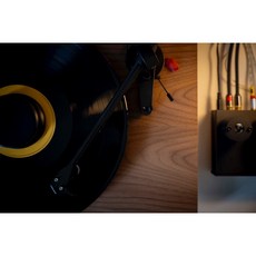 沐耳 Pro-Ject Debut Carbon EVO胡桃木 真空管唱頭放大器 不銹鋼唱片鎮，提升音質，享受純淨音樂體驗