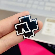 락밴드 로고 미니 뱃지 브로치 금속뱃지 악세사리, 람슈타인 2.5x2.5cm, 1개