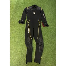 SCUBAPRO DEFINITION 3mm 潛水浮潛防寒衣 S號