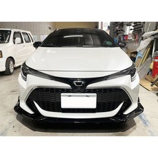 豐田 AURIS 直上原裝孔位 鋼琴烤漆黑 前下巴, 1個