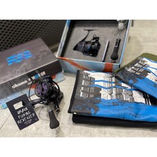 Okuma x Wave Off 藍黑變色龍 WAVE OFF 限量紡車捲線器 (買捲線器就送聯名T恤) 桃園東區釣具, WO3000HLTD #買捲就送聯名T