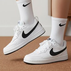 나이키 NCBB 코트 클래식 스니커즈 데일리 캐주얼 스니커즈 여성 운동화 TTBLISS 슈즈케이스 증정