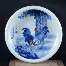 手繪青花釉裏紅公雞紋筆洗, 如圖所示
