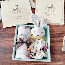 精美彌月禮盒套裝：紗布巾、大象玩偶、固齒器、安撫巾，新生兒寶寶生日禮物首選, 竹纖紗彌月禮盒【小刺刺蝟+米色小兔安撫娃娃】安撫娃娃, 1個
