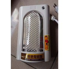 停電緊急照明燈出口燈方向燈LED36燈消防署認可，停電自動亮，安全可靠，緊急時刻引導方向, 1個