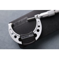 Mitutoyo精密卡尺，適用多種材料測量，操作簡單易上手, 1個