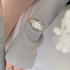 [수앤수]오토메 실버 오벌 아날로그 손목 시계 (26W003)