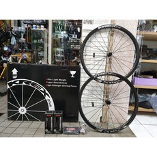 (買輪送SL極輕內外胎或無內胎任選)KREX plus KCONE DISC碟煞輪組/公路車碳纖碟煞板輪-爬輪1242g, 1個, 買碟煞ONE送SL內外胎