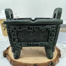青銅器文創煙灰缸 復古鼎式設計, 司母戊鼎 - 王朝綠, 1個