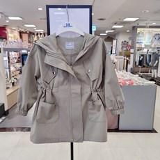 쁘띠앙팡 산본점 @봄 가을 초특가세일@ 가볍고 편안한 착용감의 멋쟁이코디룩 프링요키야상점퍼에요^^ #초등남아#초등여아#간절기