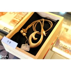 烏克時代 Kz'Bone 日本手工牛骨骨雕項鍊 CBM款 時尚個性配飾, 1個