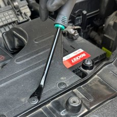 차량정비용 플랫헤드 좁은간극 지렛형 스크루드라이버