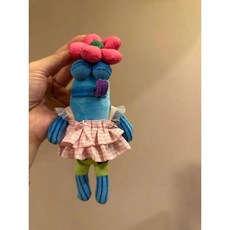 팝마트 비티니 시티의 엉뚱한 친구들 시리즈 인형옷 귀엽고 재미있는 인형 의상 인형불포함, 핑크 체크무늬 세트 (헤어피스+스커트-인형불포함)