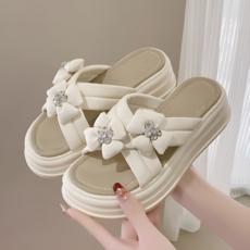 통굽 슬리퍼 트랜드/여러 가지/바닥이 두껍다