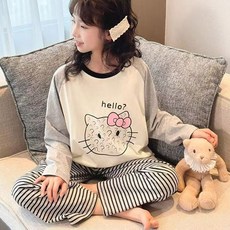 헬로고양이 잠옷세트