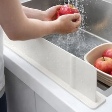 블루빈 주방 물튀김방지 싱크대앞 물막이, 1개, 밀크화이트