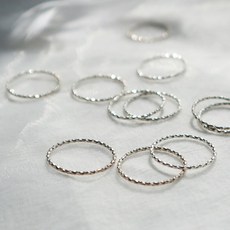 (1~25호)여리여리열송이레이어드 1.0mm 실반지은반지 dkl+014qG