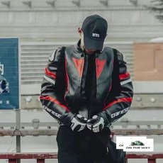 在路上 丹尼斯皮衣摩托車騎行服套裝 男賽車機車女四季防水防摔騎士服皮衣