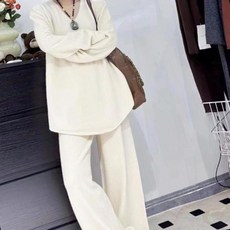 회색 니트팬츠 투피스 브이넥 니트 와이드 바지 트레이닝 캐주얼