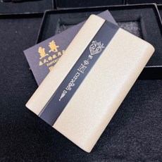 阿贊醒 人緣鳥招財名片盒 超級業務必備 經文名片盒 泰國佛牌 招財 業務 幸運物, 香檳金色質感人緣鳥招財名片盒, 1個