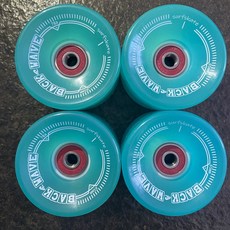 backwave 陸地衝浪板發光輪組，65mm 78a 寬51mm, 如圖所示, 1個