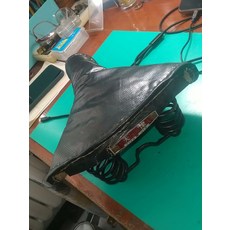 自行車鞍座 座架 八根簧, 如圖所示, 1個