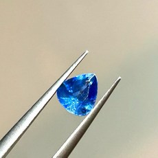 天然藍寶石1.13克拉 鮮豔矢車菊藍 超美切割 火光閃亮, 1個
