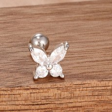 나비 스터드 귀걸이 큐빅 장식 실버 컬러 포인트 액세서리 데일리 착용 여성