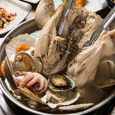 궁중 해신탕 몸보신 생닭 문어 전복 홍게 수삼 대추 마늘 약초 1세트, 실속, 1개, 2kg