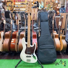 北烏/原聲 Corona Standard Jazz J20F/M 楓木指板 電貝斯 BASS, 1個