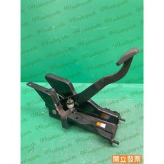 (汽車零件專家)三菱 FUSO 3.5T 堅達四期 07- 年 MK566983D 踏板橡皮 剎車踏板總成 煞車踏板總成