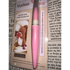 飛魚小舖 開發票 毛氈工具戳針3本針 戳戳樂 三針戳針筆 羊毛戳針 DIY刺針 單針刺布用 氈刺針筆式 帶針柄戳花針, 1個, 粉色